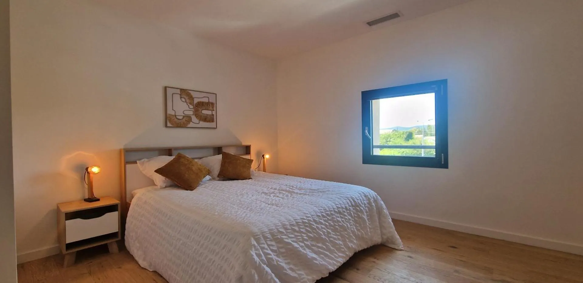 דירות Montélimar Le Loft De La Gare 0*,  צרפת